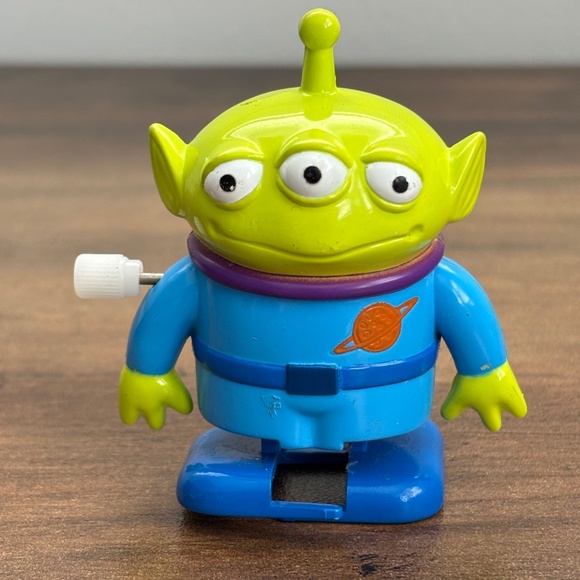 ** Vintage DISNEY Pixar TOY STORY 2 Wind Up Walker Key Ring Alien Toy Figure ** - Picture 1 of 6